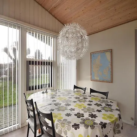 度假居 Three-bedroom Holiday In Juelsminde *